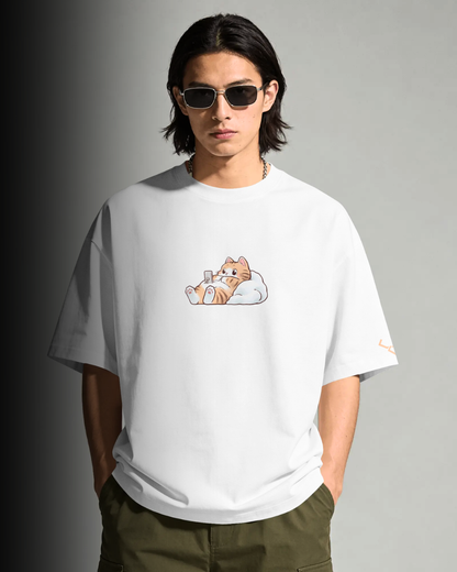 Sleepy Kitty - Oversized Tee