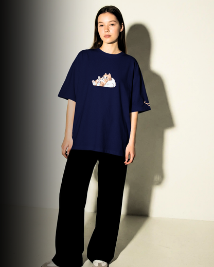 Sleepy Kitty - Oversized Tee