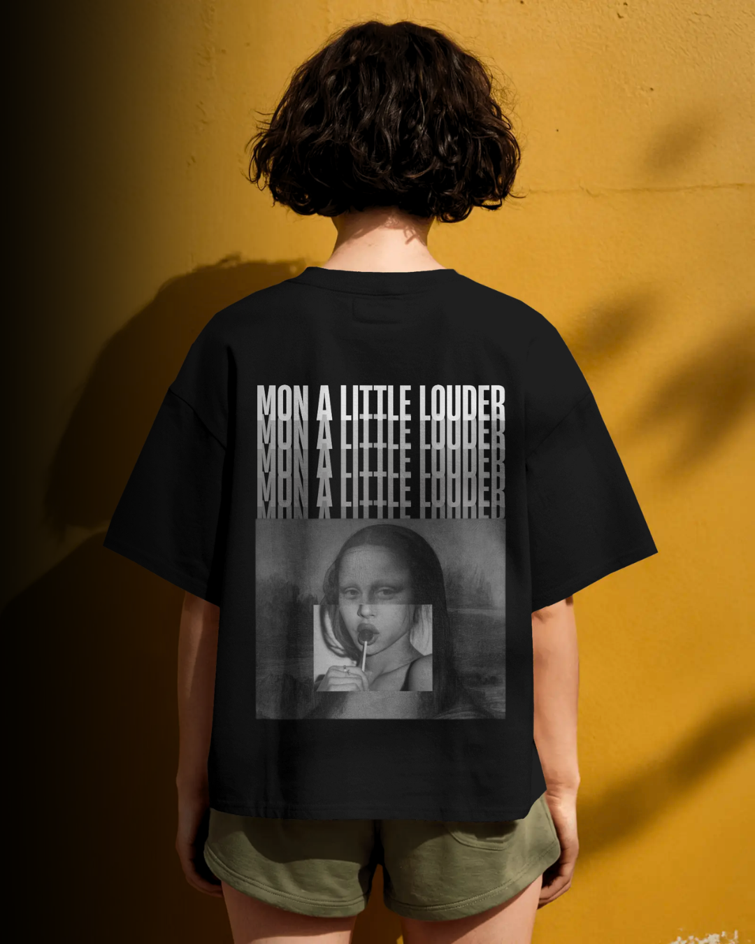 Mon A Lisa - Oversized Tee