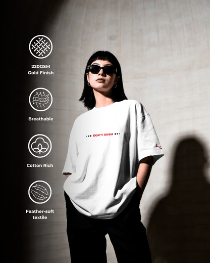 Chilling - Oversized Tee