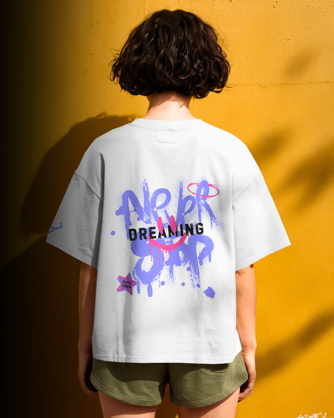 Dreamer - Oversized Tee